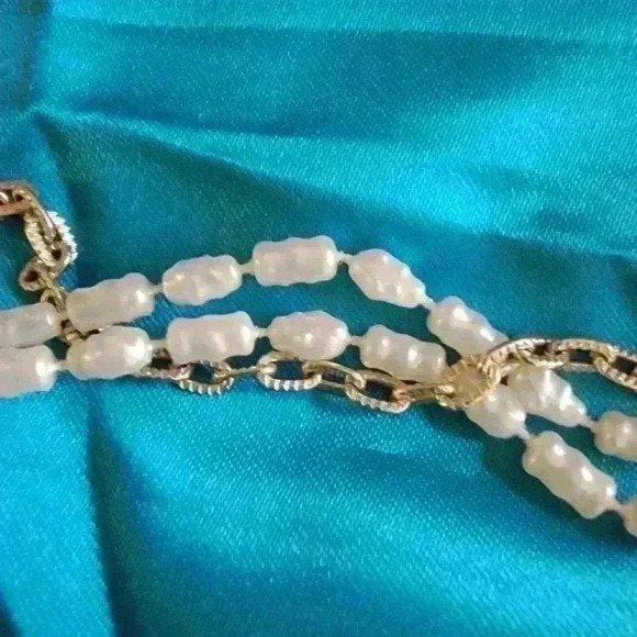 Extra Long 3 Strand Necklace - Picture 4 of 6